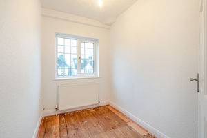 Photo 25- click for photo gallery